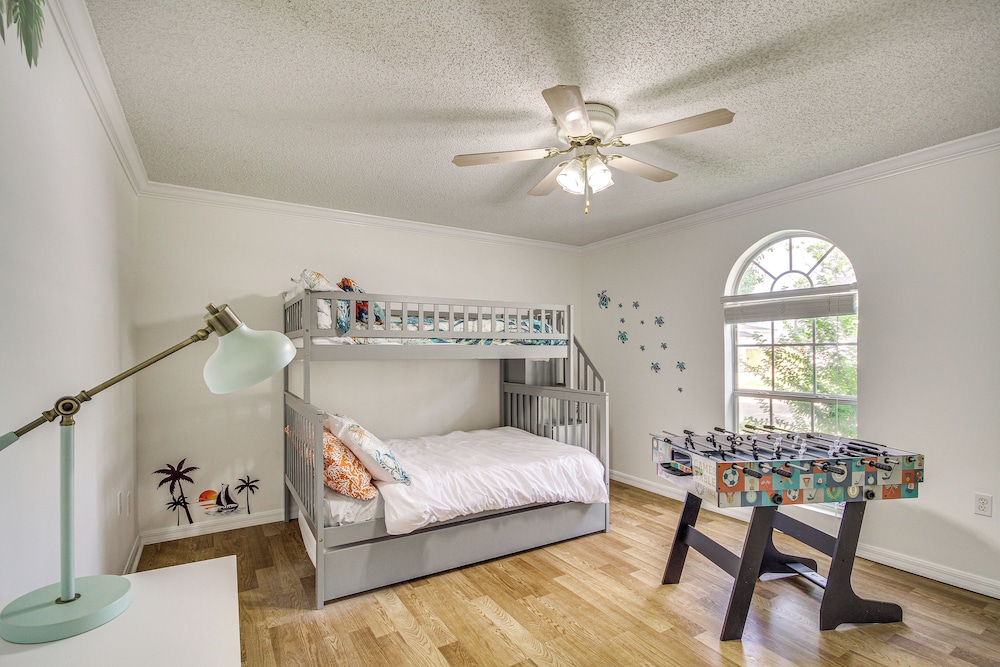 Lovely Gulfport Home: Walk to Beach,1 Mi to Marina