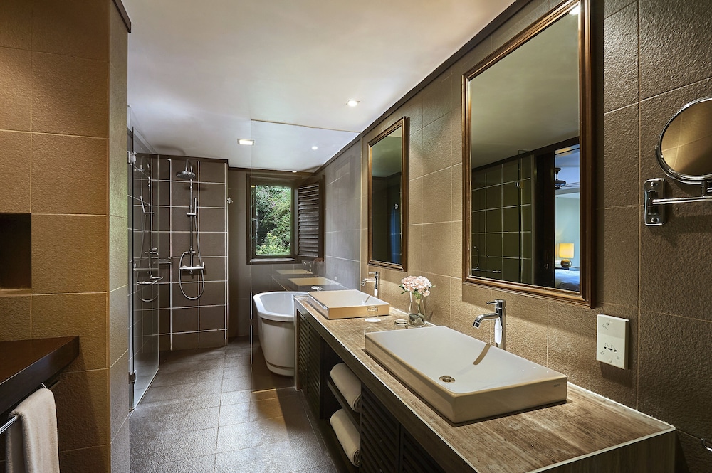 The Taaras Beach & Spa Resort 75