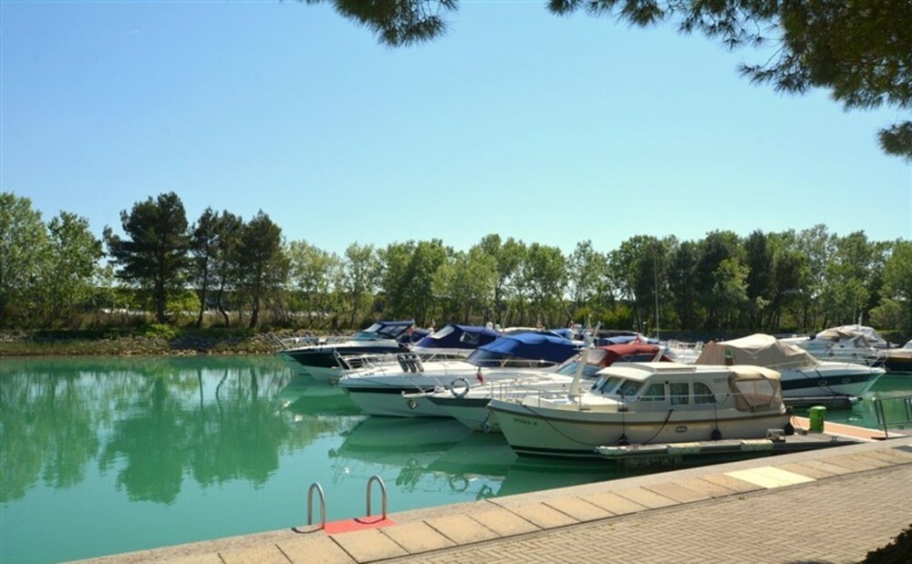 Cozy Duplex in Green Area of Lignano