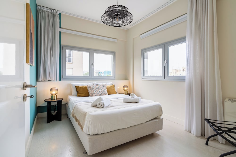 Local Host Living - Signature Apartments in Nicosia