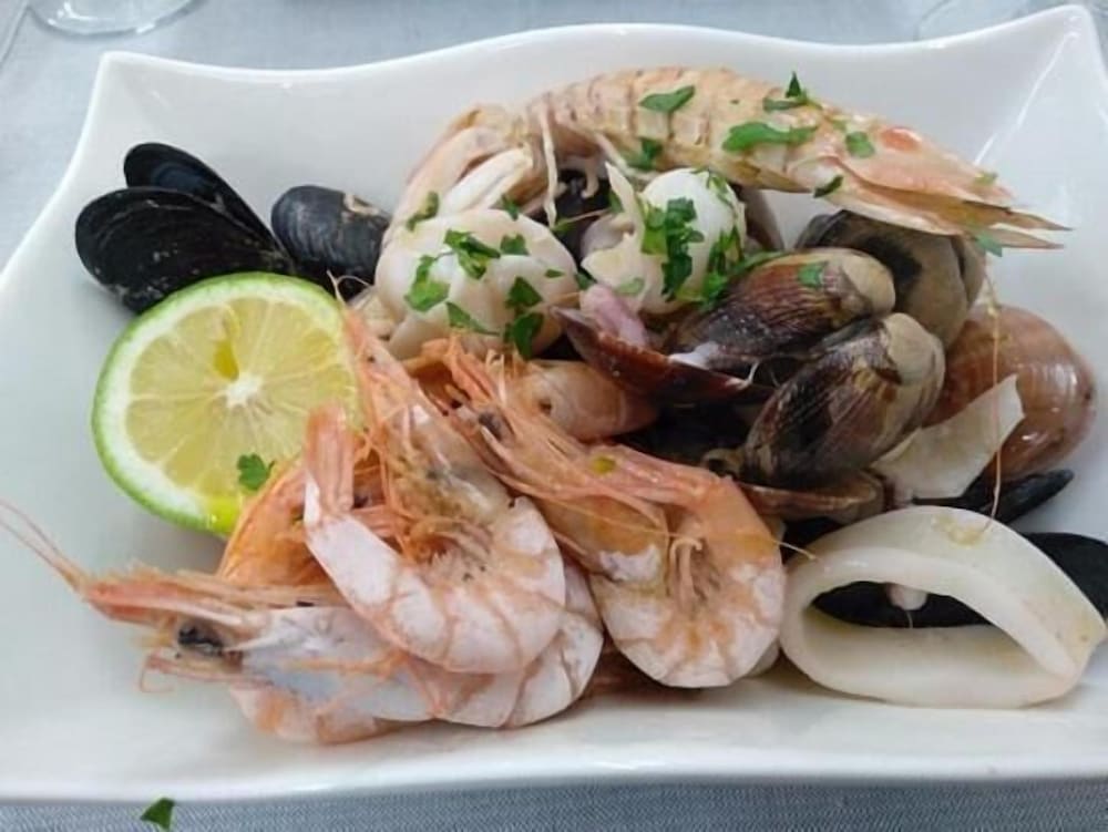 Bed and Breakfast Brezza Marina e Ristorante Shoreline, photo 17