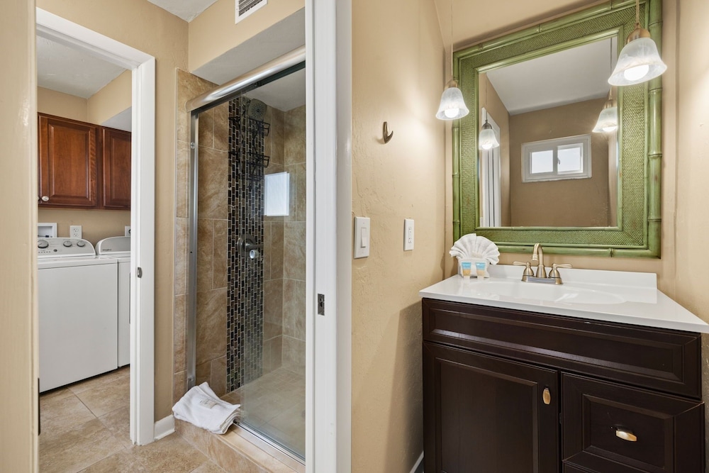 21381 Widgeon Point 6 Bedroom Estate