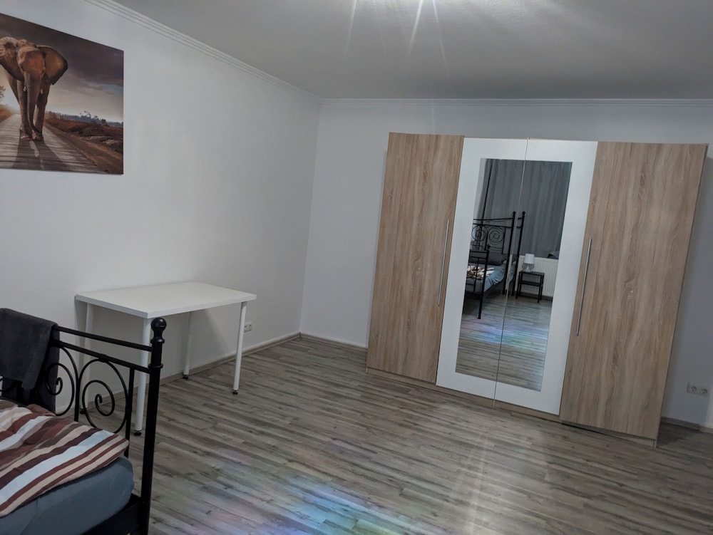 NestOaseWHV Zimmer zw.City und Südstrand