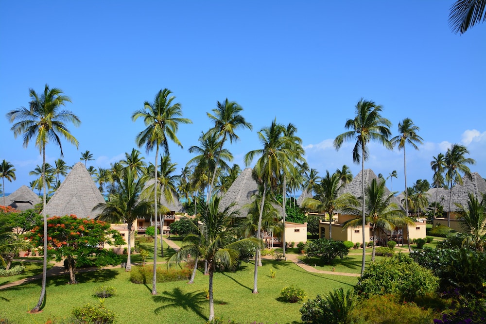 Kiwengwa Vacations - Neptune Pwani Beach Resort Spa Zanzibar - Property Image 67