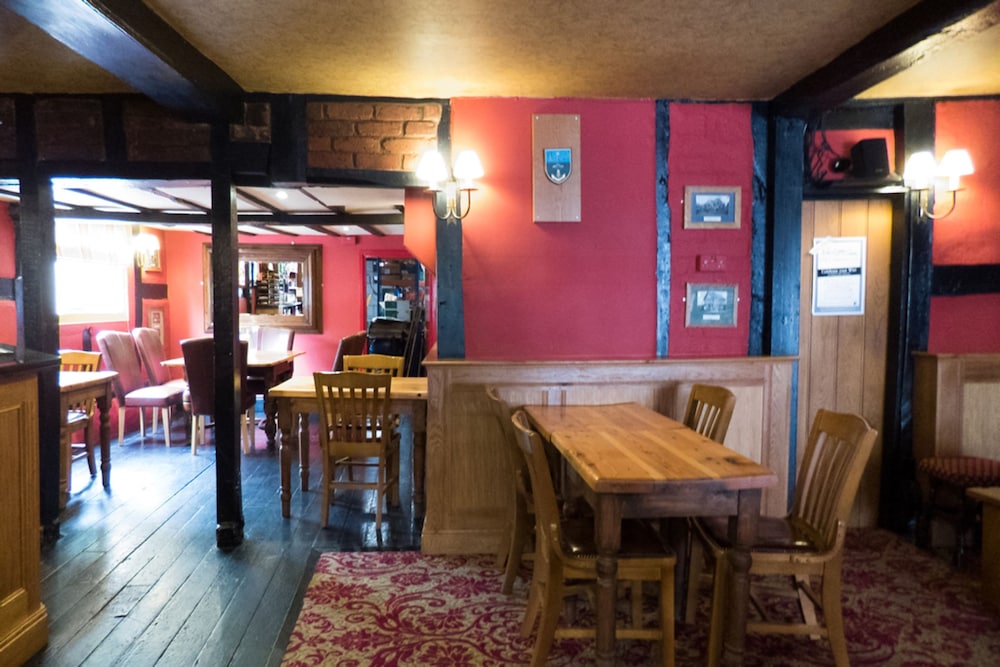 The Corners Inn
