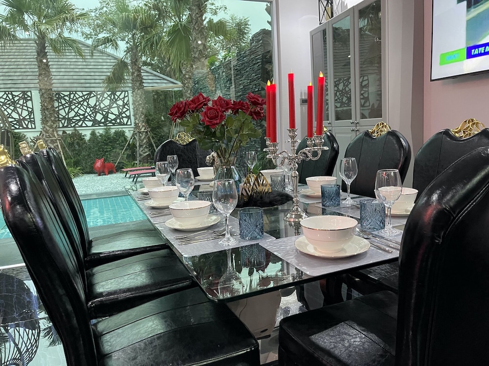 Premium Pool Villas Pattaya