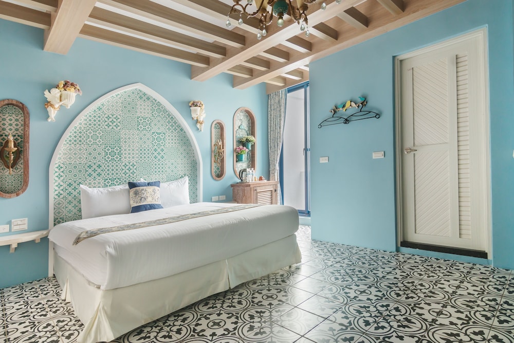 J.T World FunTrip B&B