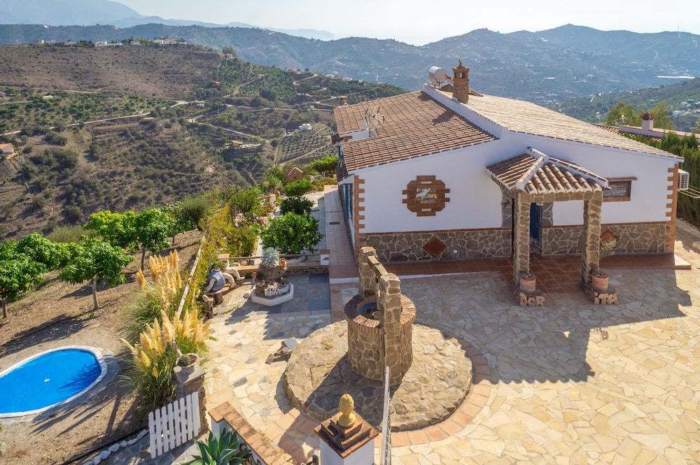 Villa Dorita con Piscina by At Home Costa del Sol