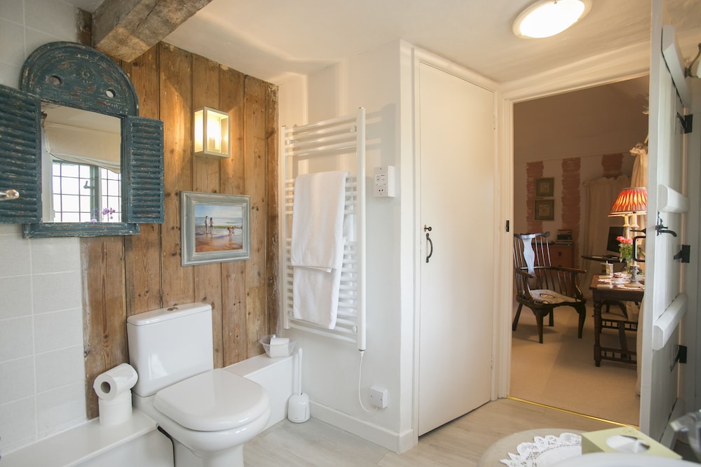 Tudor Cottage Bed & Breakfast Dorchester