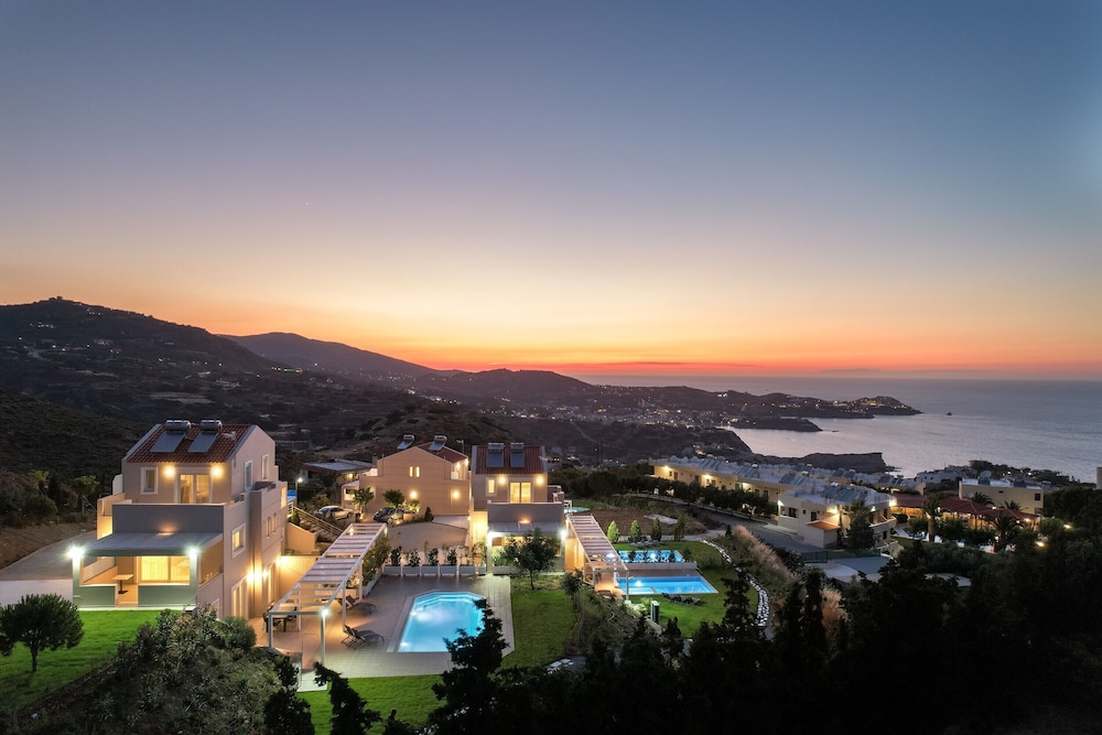 Blue Hills Villas by Estia