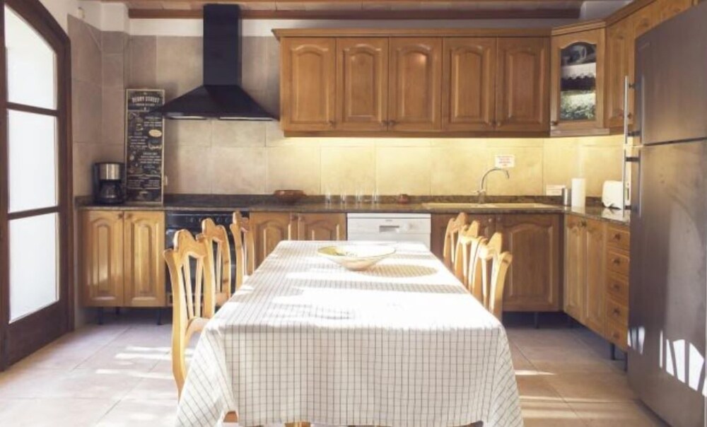 Photo 6