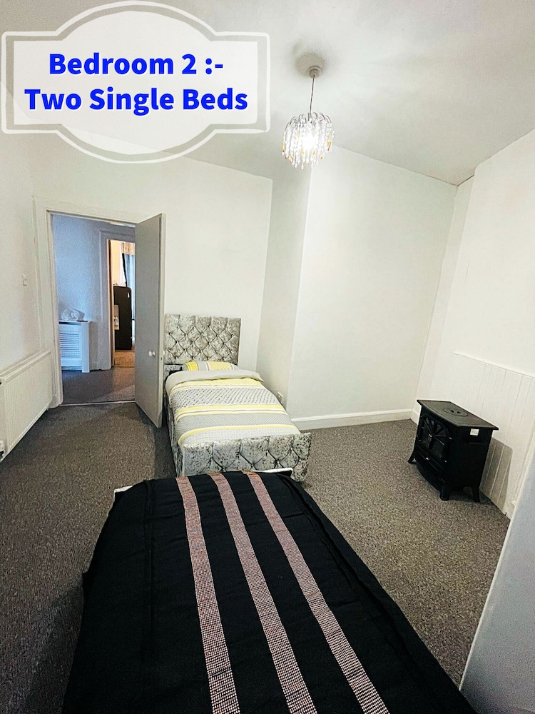 Luxury 3 Bedrooms Entire Flat - Self Check in & Check out