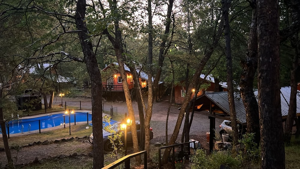 Pangui Lodge