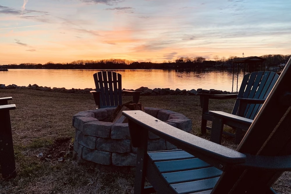 Ponderosa Pointe by Avantstay Boathouse Views
