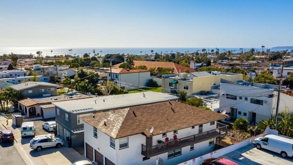 Walk To Beach 2BR Top Location - AA