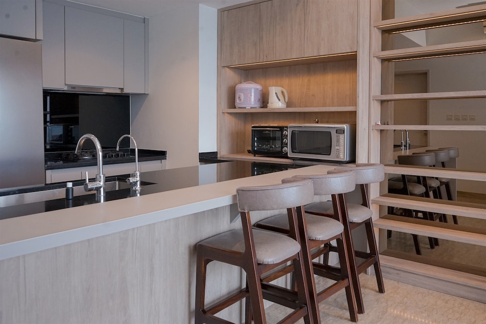 Spacious And Elegant 3Br At Branz Bsd City Apartment