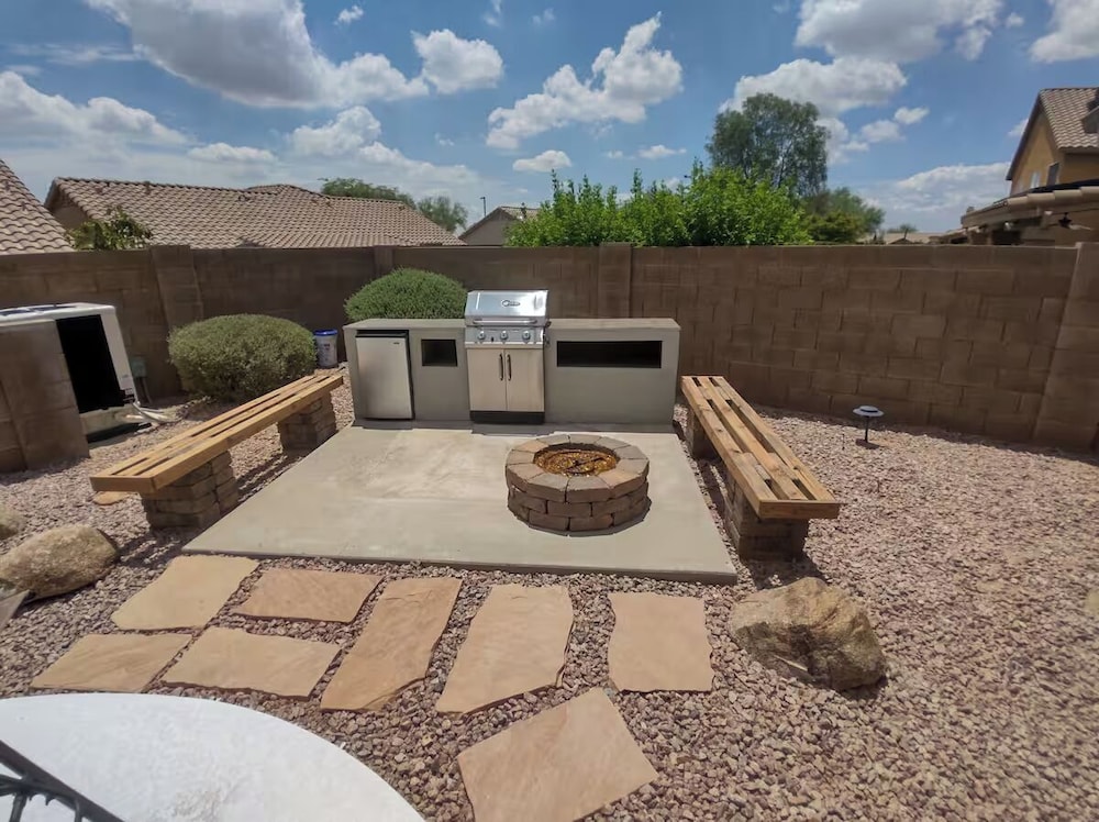 Cave Creek Gem - Heated Pool