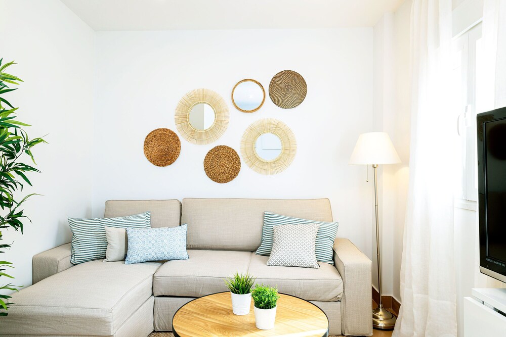 Genteel Home Marin Garcia V