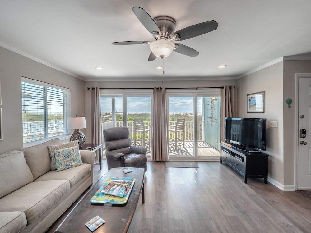 Coral Surf #A1 - Beachy Keen by Carolina Retreats