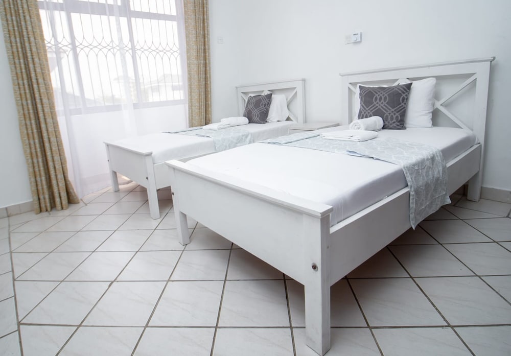 Nyali Mall Apartments by CHH view 5