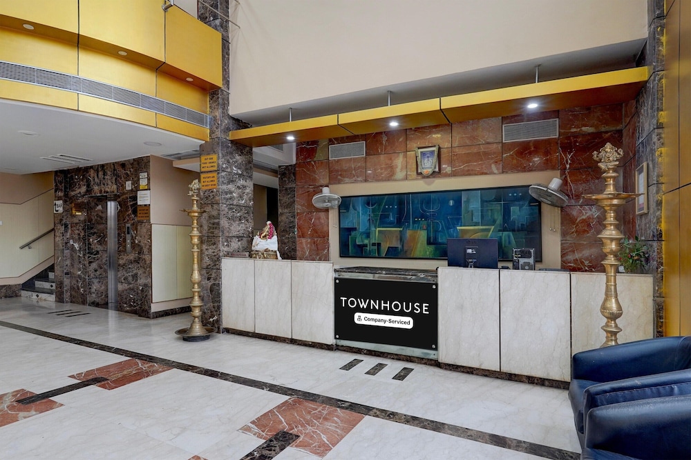 Super Townhouse Koyambedu Royal Plaza