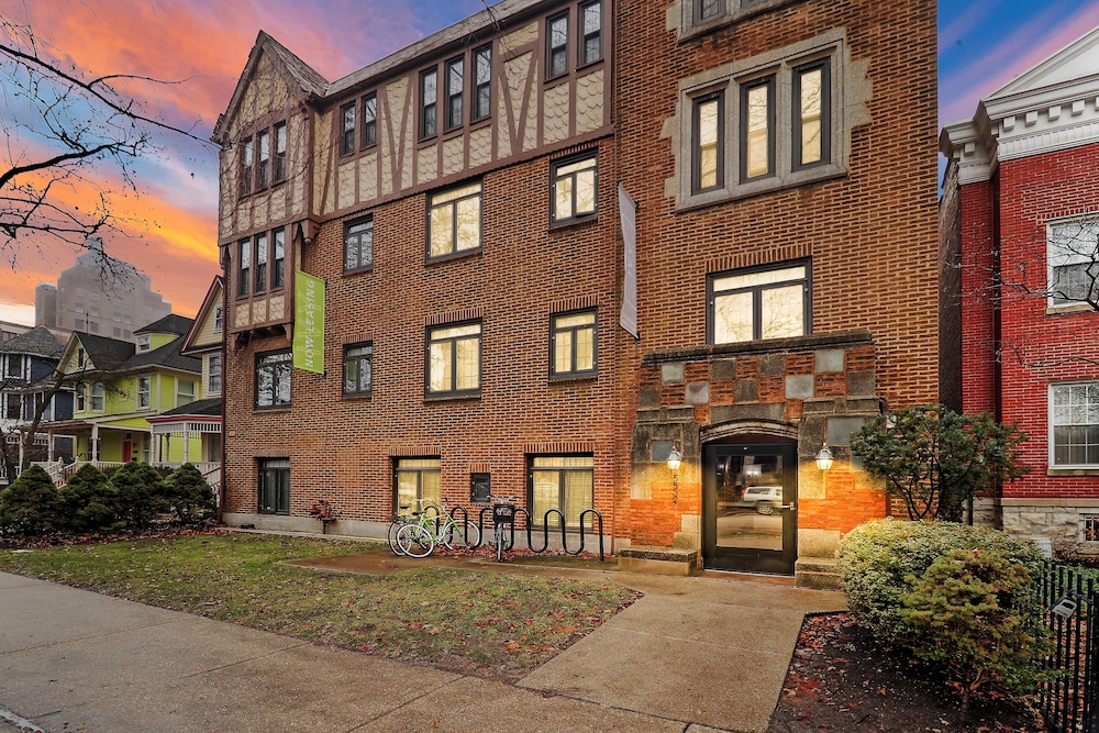 Cozy Charm Studio Apt - Kenwood 205