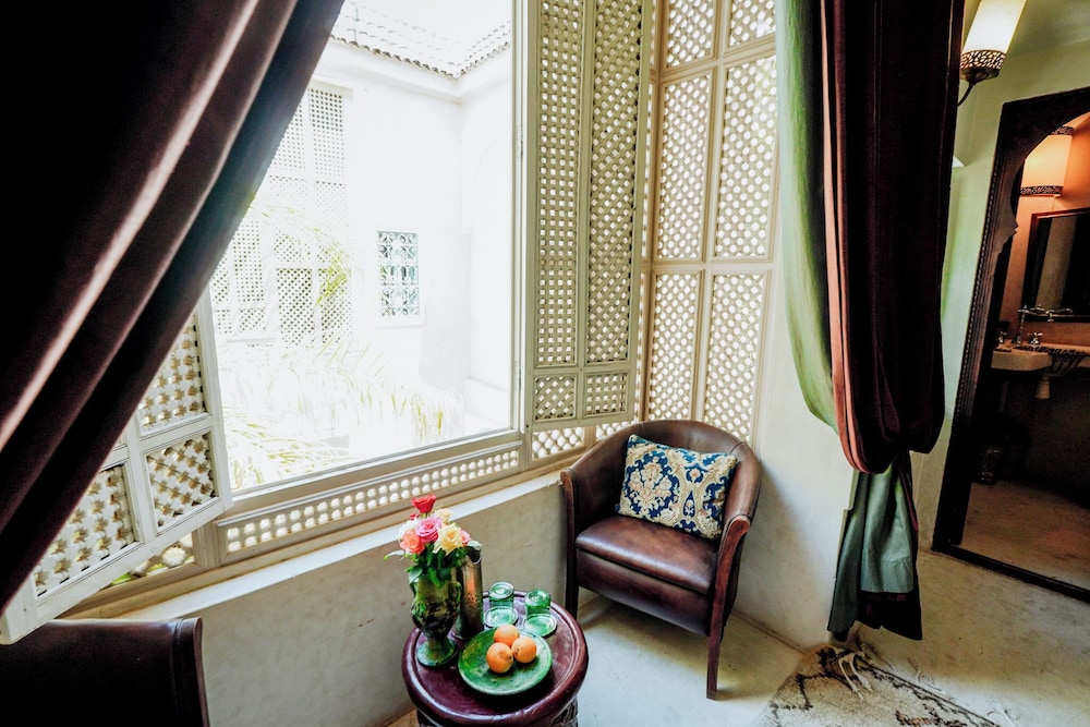 Riad dar ayur