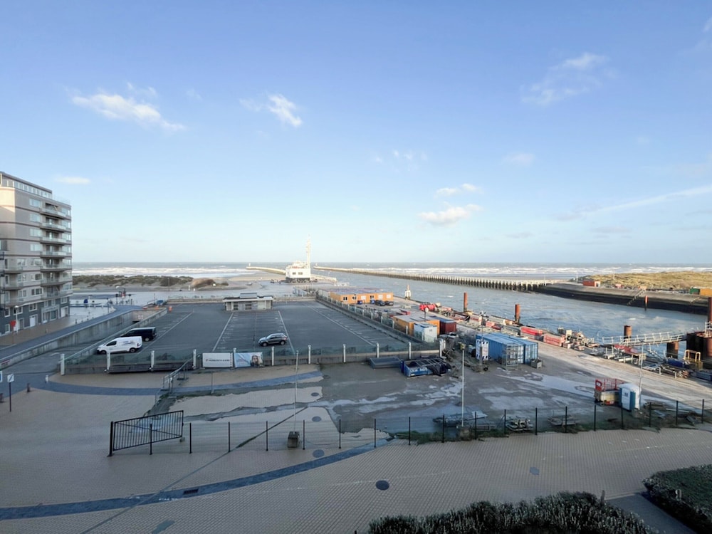 Apartment in Nieuwpoort Near the Coast
