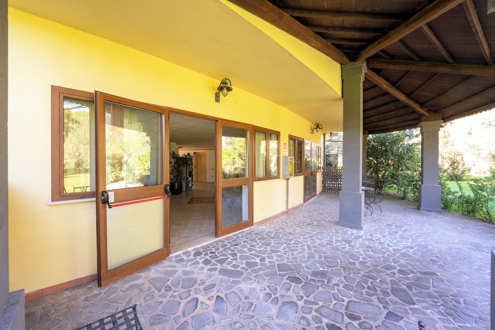 Hotel Ribot with pool in Arborea