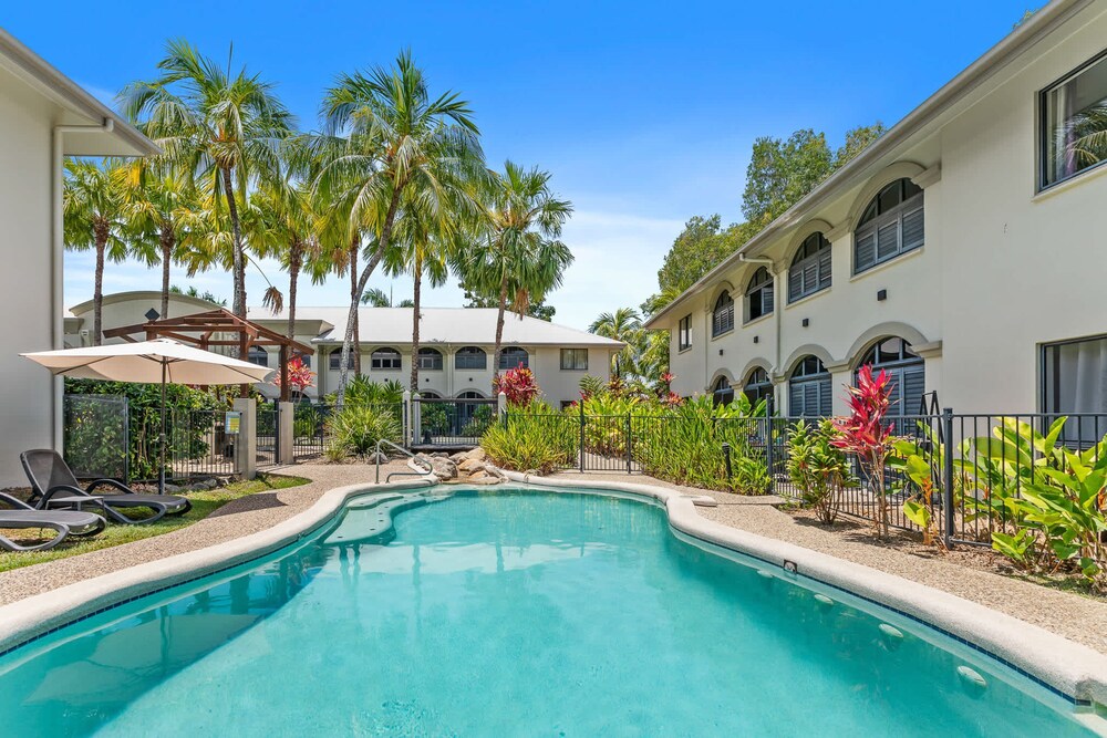 Salt Sand Retreat 1BR Resort Spa