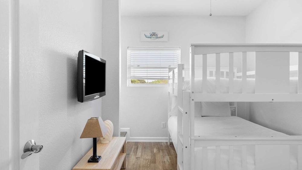 Southfields Retreat 4BR Getaway Near Laguna Beach, Carillon & Pier Park