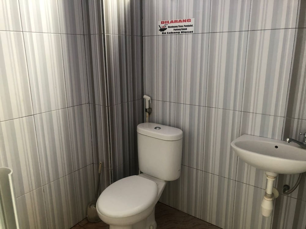 Hotel O Madina Homestay