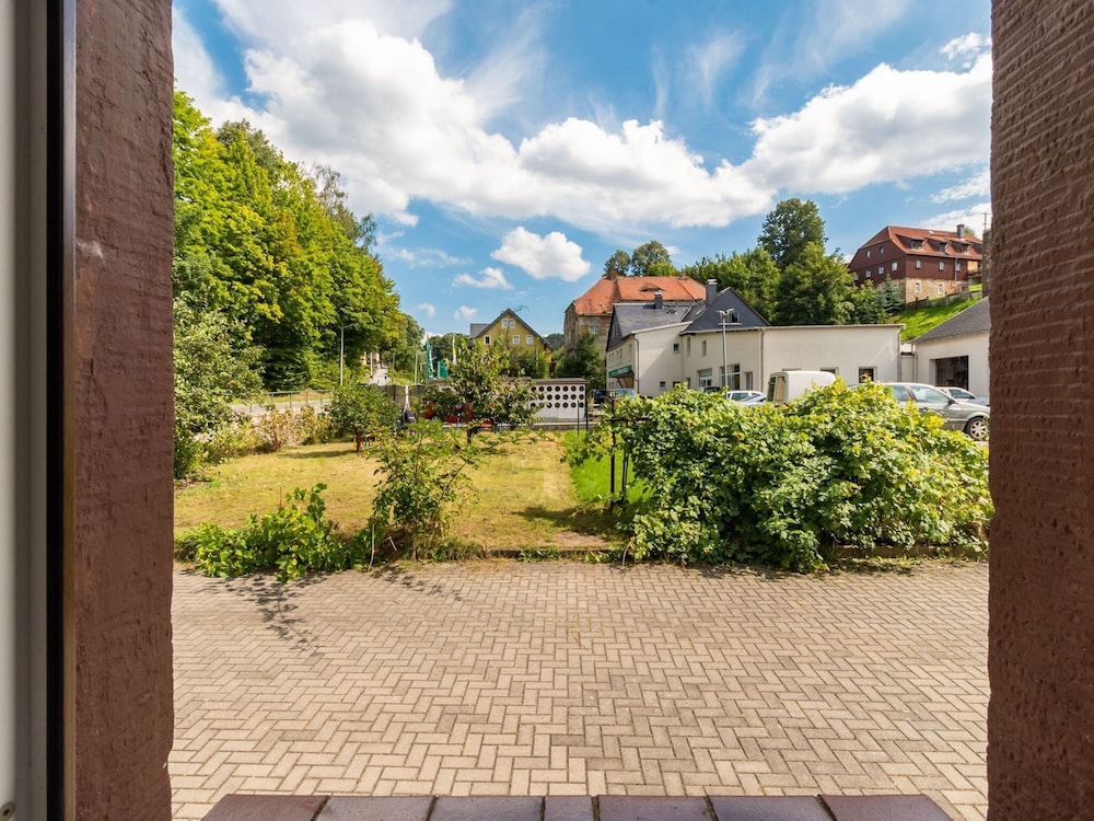 Modern Apartment in Sebnitz With a Terrace in Sebnitz