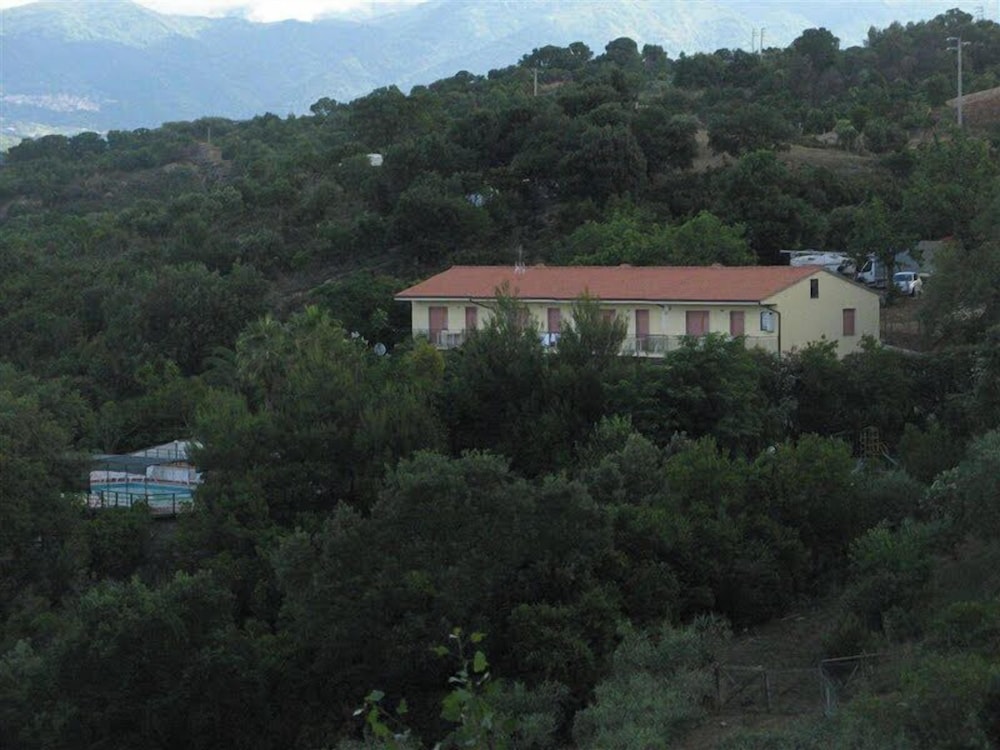 Alba Marina Green Resort