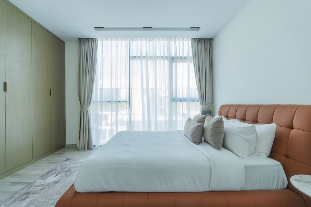 Impressive townhouse in Al Danah Bay