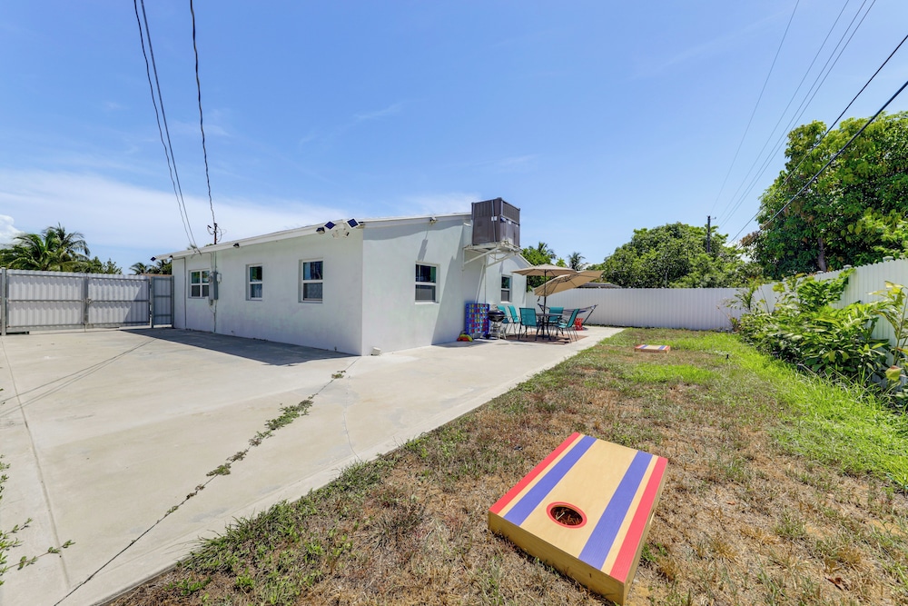 4 Mi to Beach: Home w/ Patio in Fort Lauderdale!