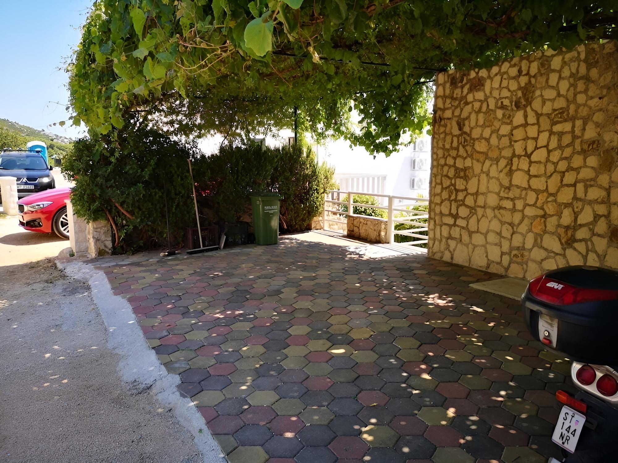 Photo 25