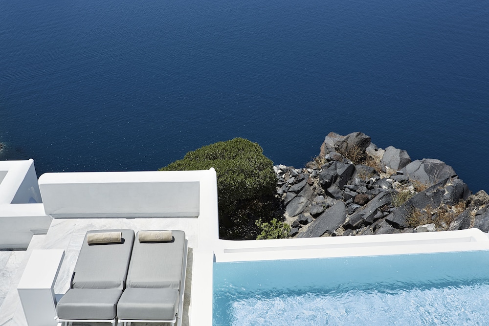Canaves Elefas Villas