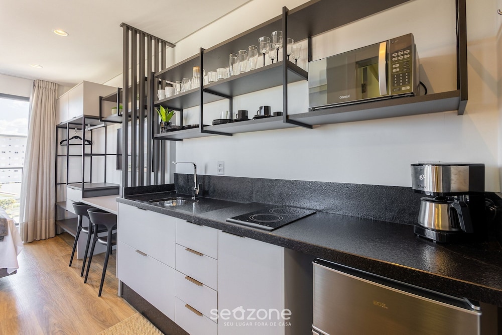 Studios With Side Sea View at Penha Spot PSO - L