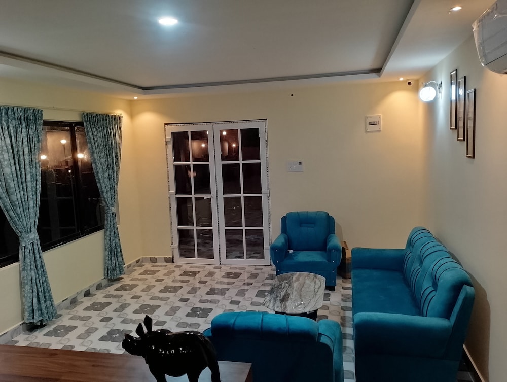 HIYAS RETREAT