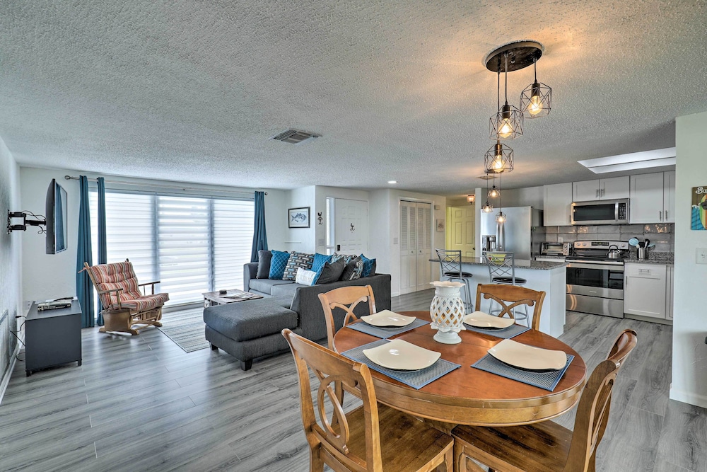 Charming Home w/ Patio, 7 Mi to Sunset Beach!