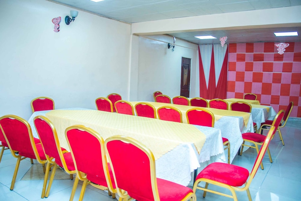 meeting & event spaces
