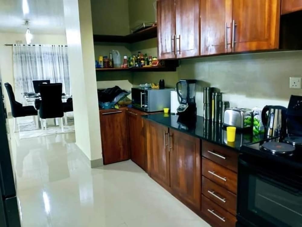 Apartment With 2 Spacious Bedrooms