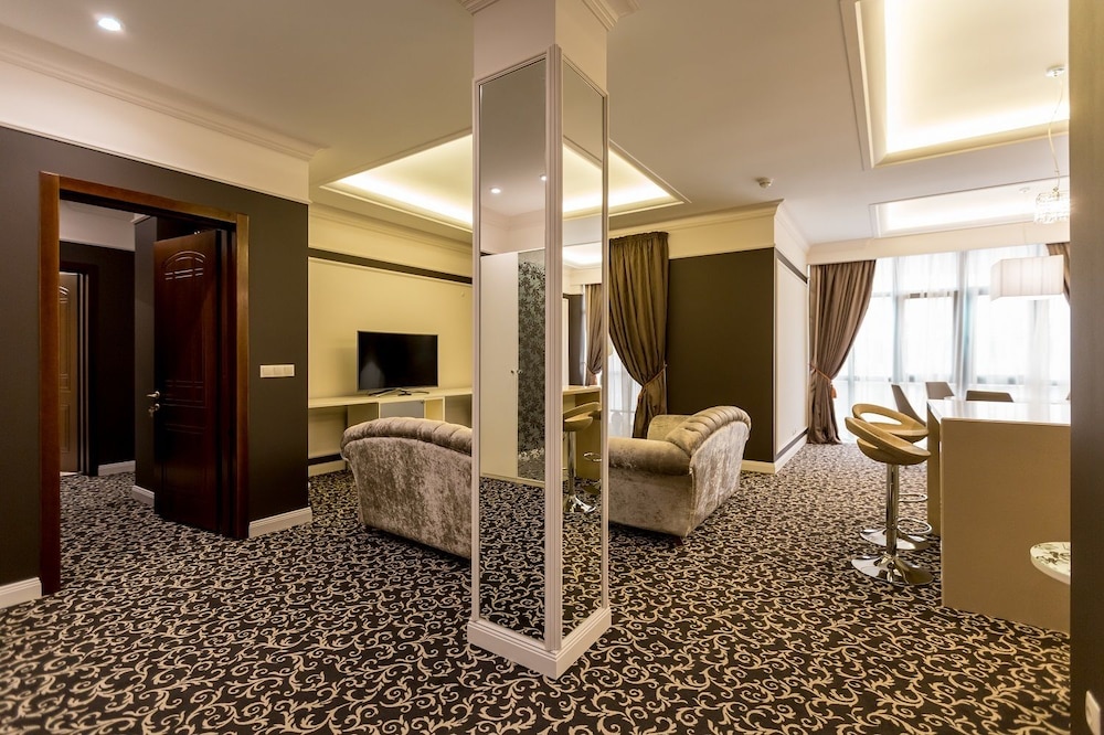 Arcadia Hotel