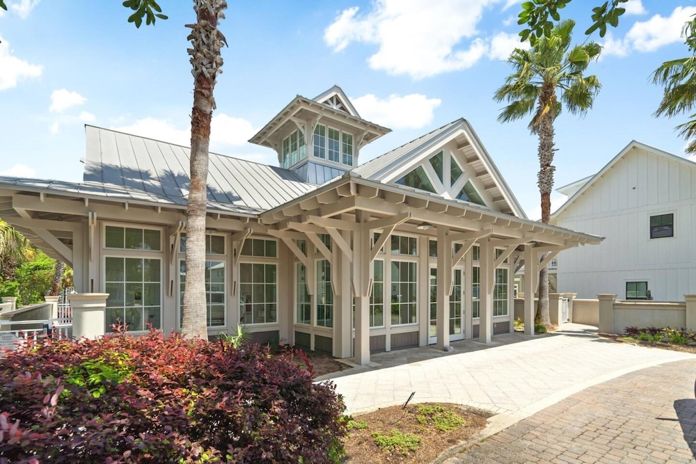 30A Beach House - Pelican's Rest by PHG view 5