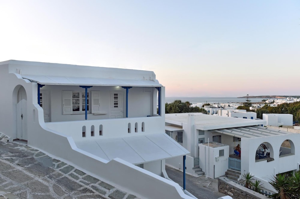 Nikolas Naousa Guesthouse