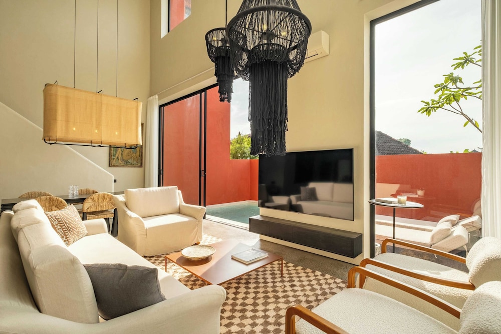Five Stories - Luxury Villa Retreat