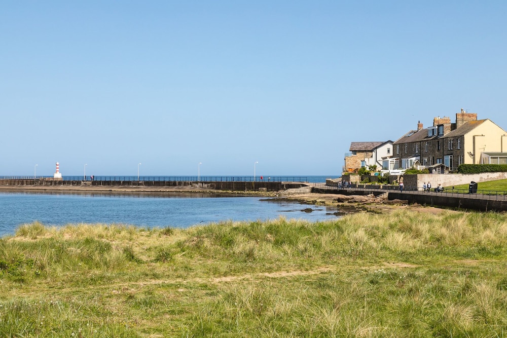 Old Coastguard Cottages