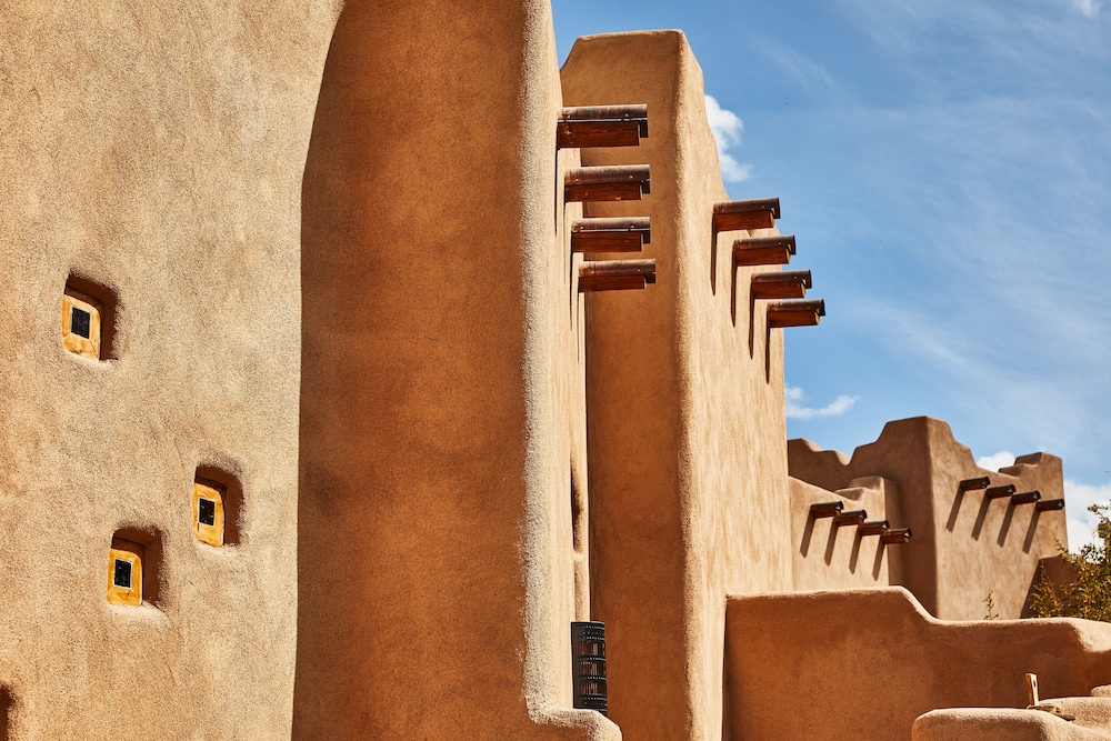 Hotel Bishop's Lodge Auberge Resorts Collection - Image 1