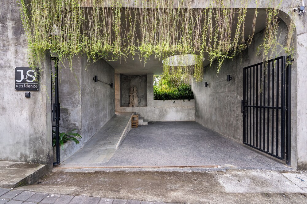 Just Residence Villa By Betterplace
